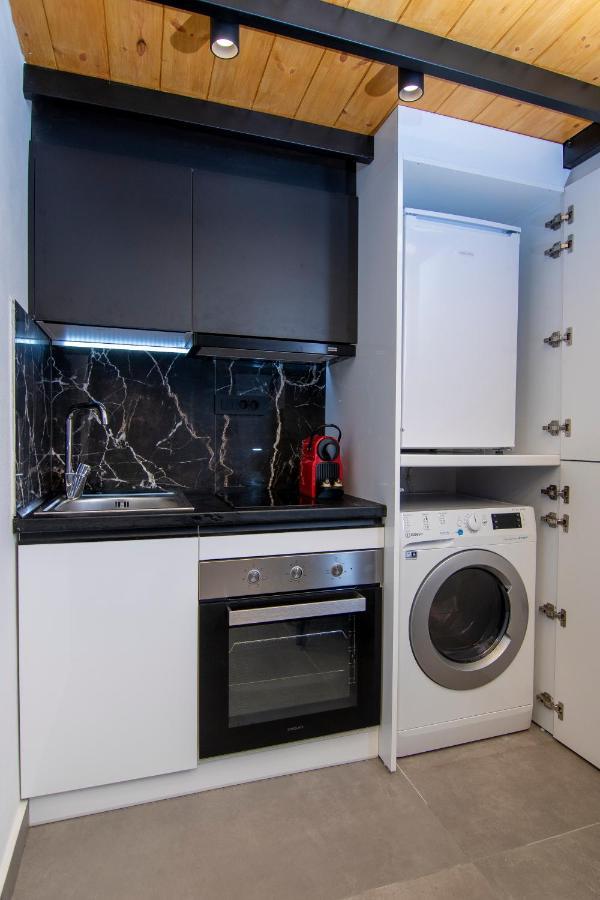 Appartamento Luxury Loft In The Center Rhodes City Esterno foto